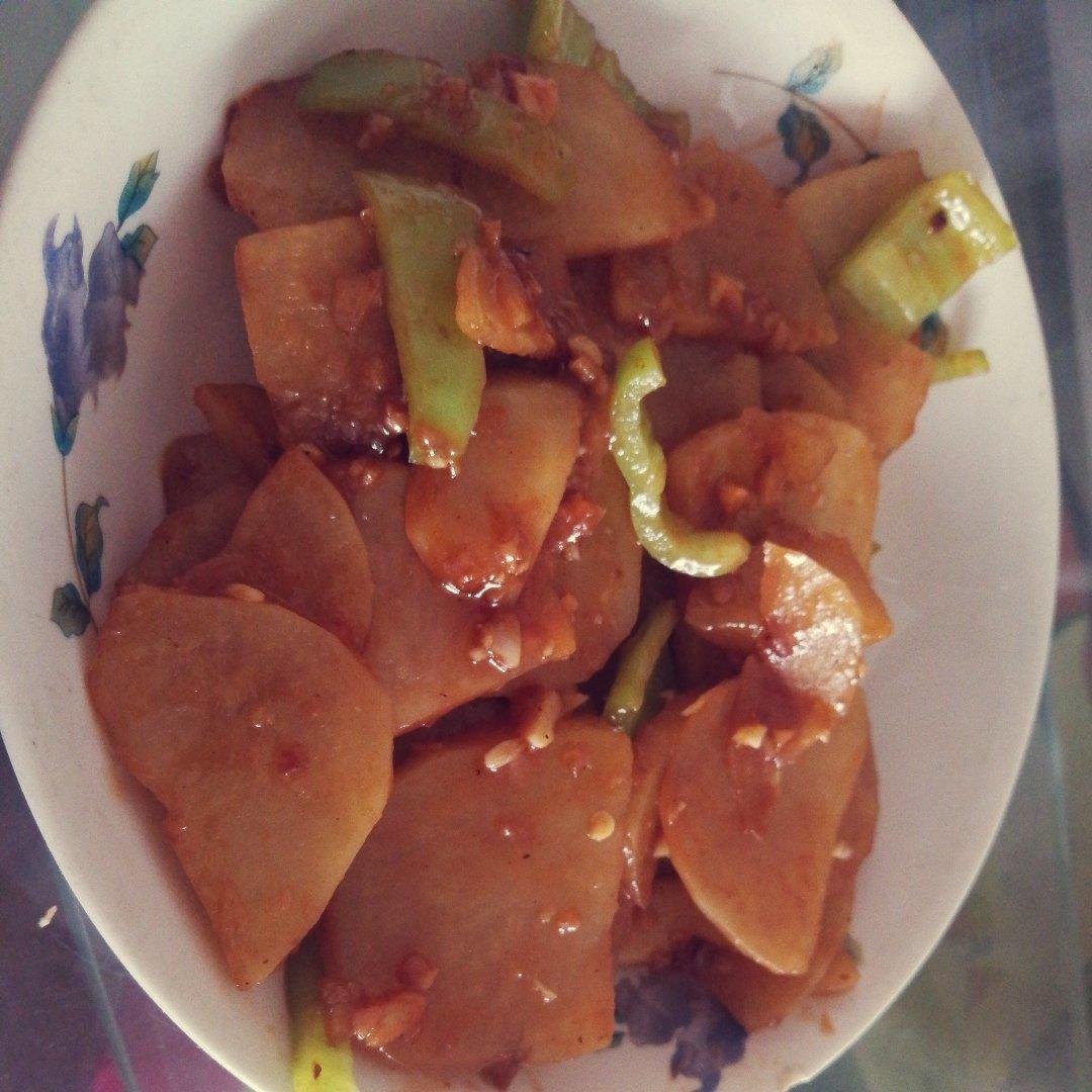 青椒番茄土豆片