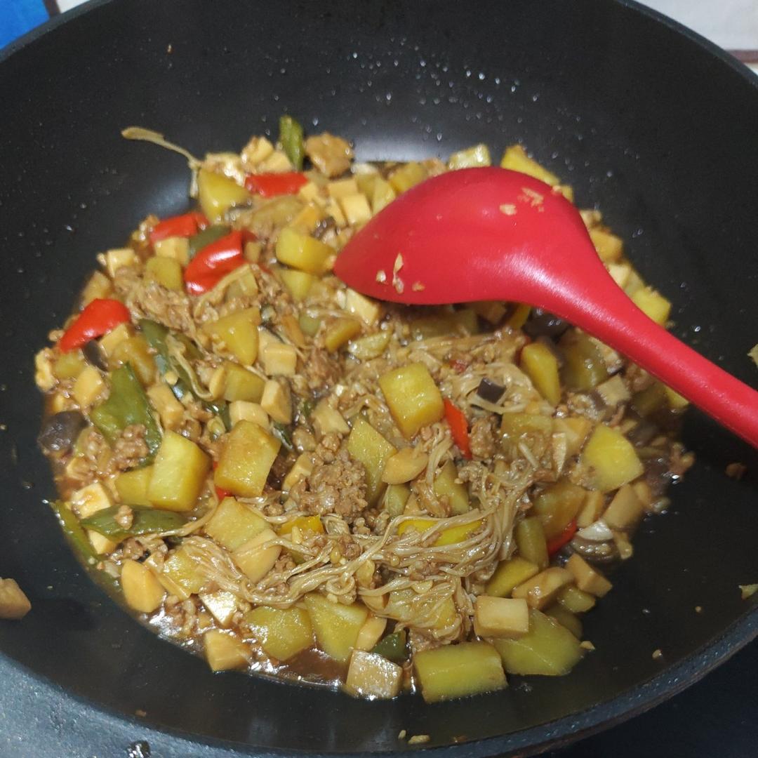 ㊙️香菇土豆肉沫拌饭❗️比外卖还好吃