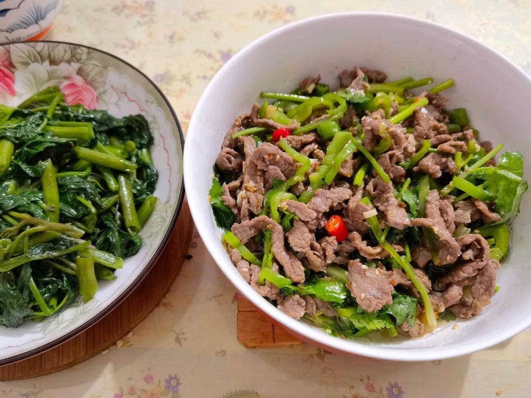 香菜牛肉