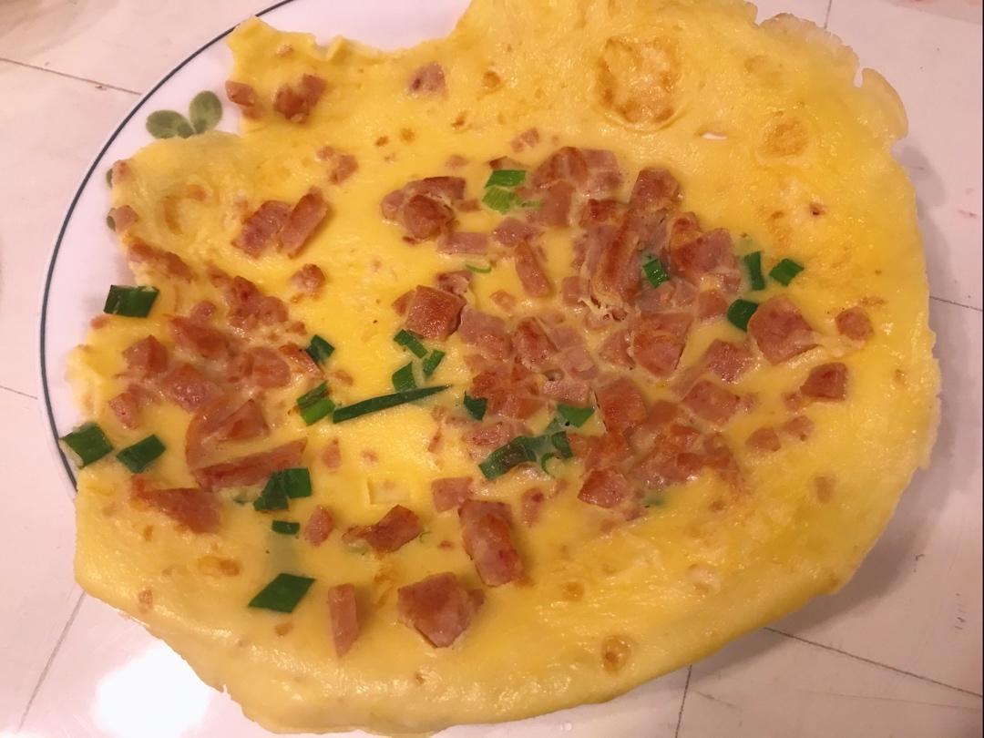 火腿肠葱花鸡蛋饼