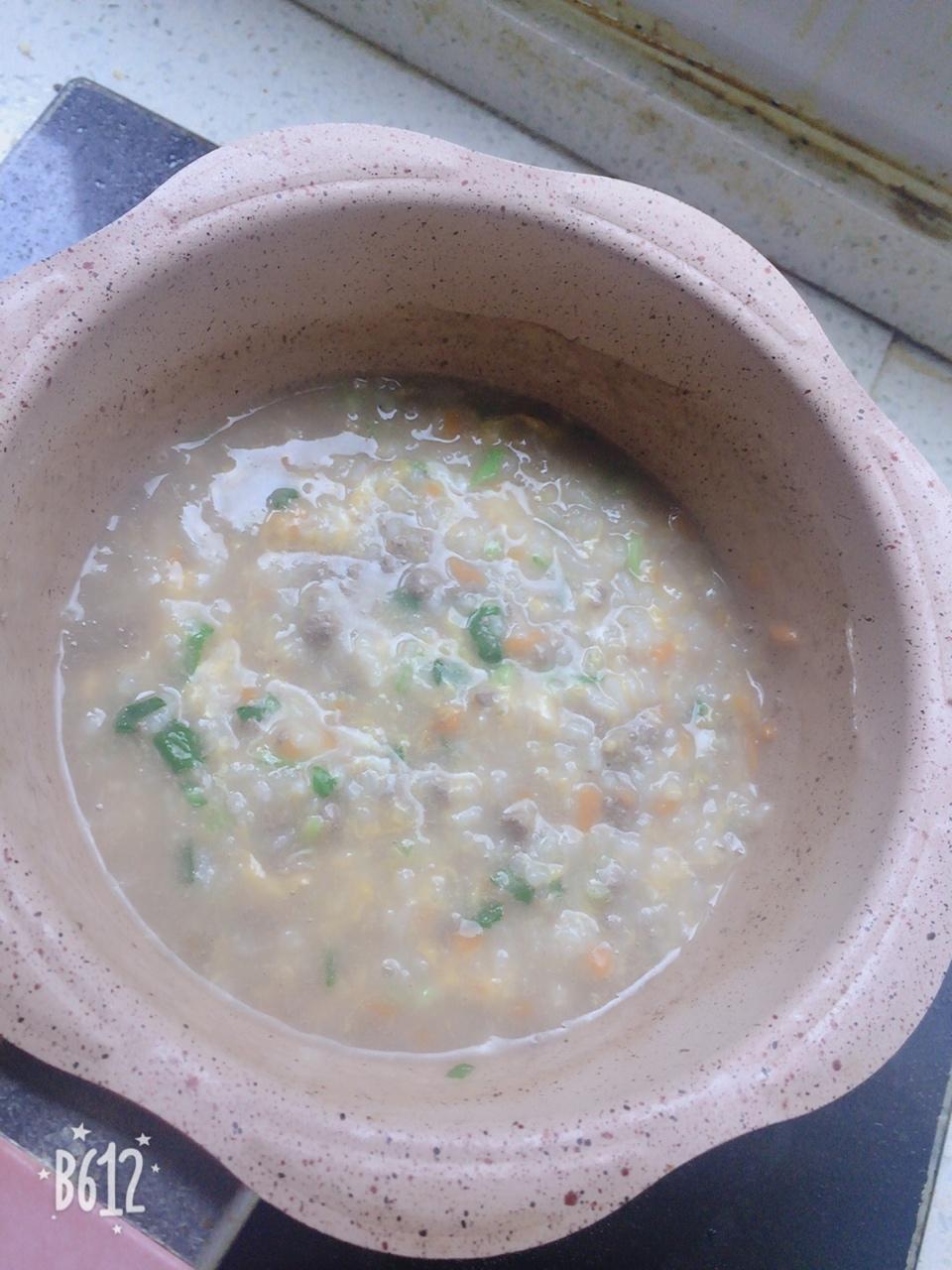 菠菜猪肝粥  宝宝辅食食谱