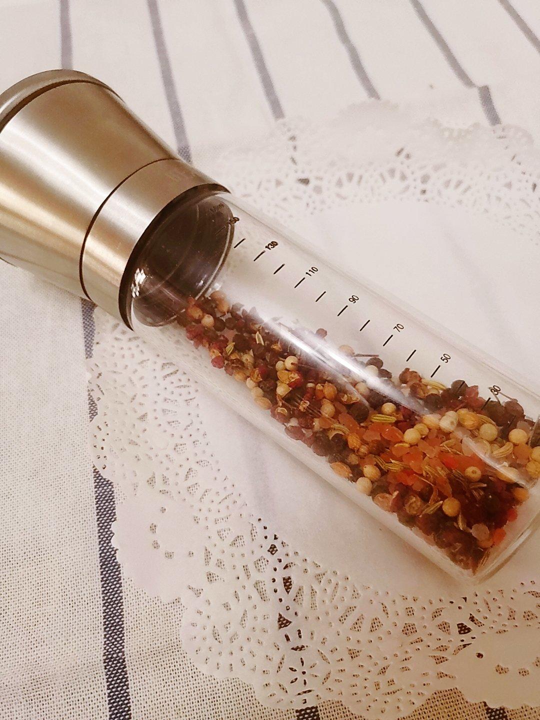 大厨的秘诀！香草盐 做一次吃半年