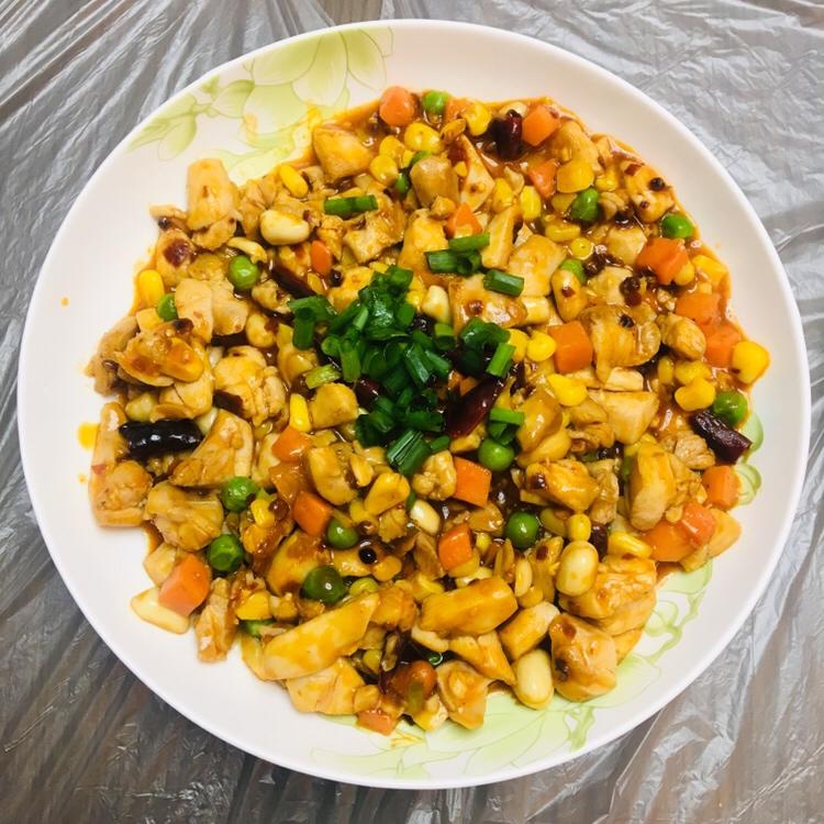 宫保鸡丁（酸辣味）的做法