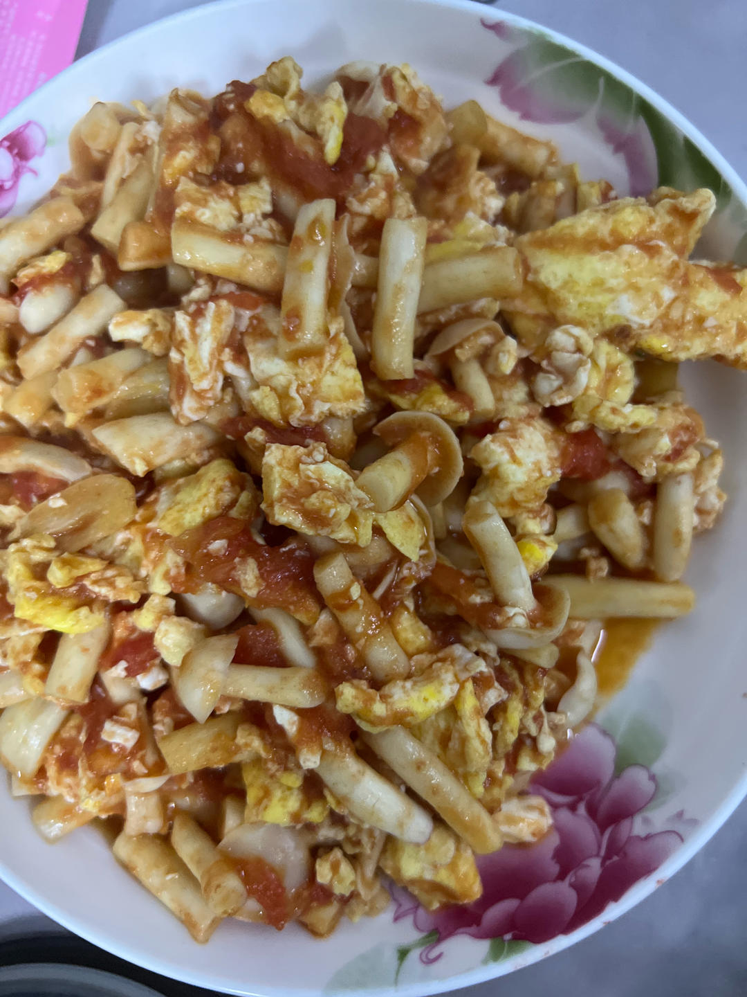 番茄海鲜菇炒蛋，好吃家常菜，增强免疫力