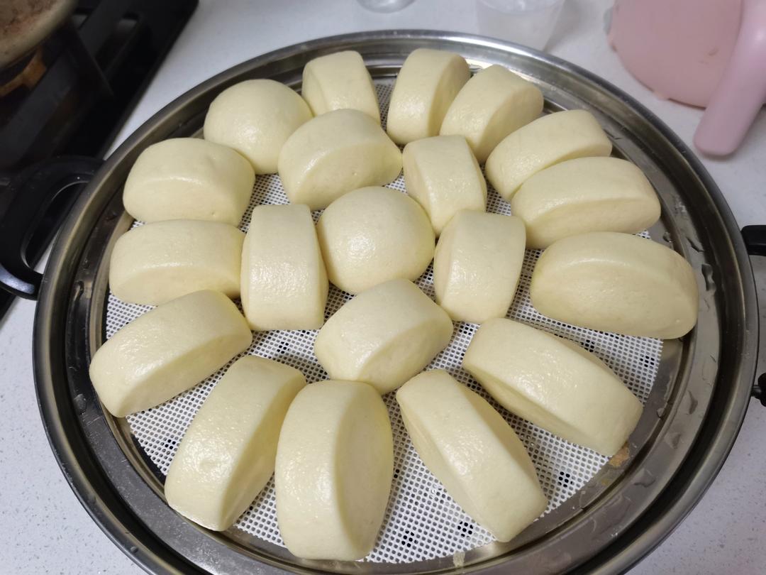 一发奶香小馒头，口感特别好！