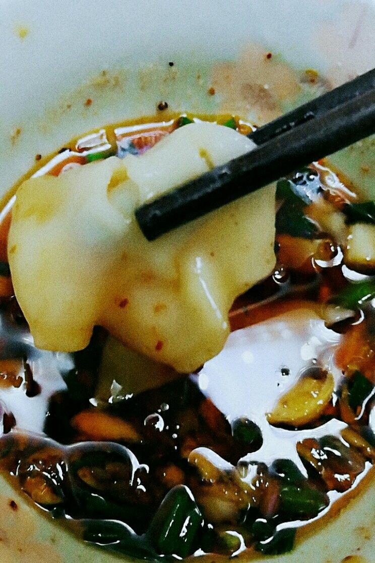 蒜蘸面（饺子皮版）