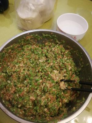 长豆角肉饺子的做法 步骤8