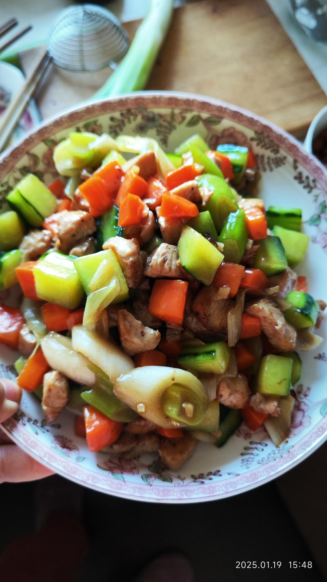 今日菜谱：宫保鸡丁