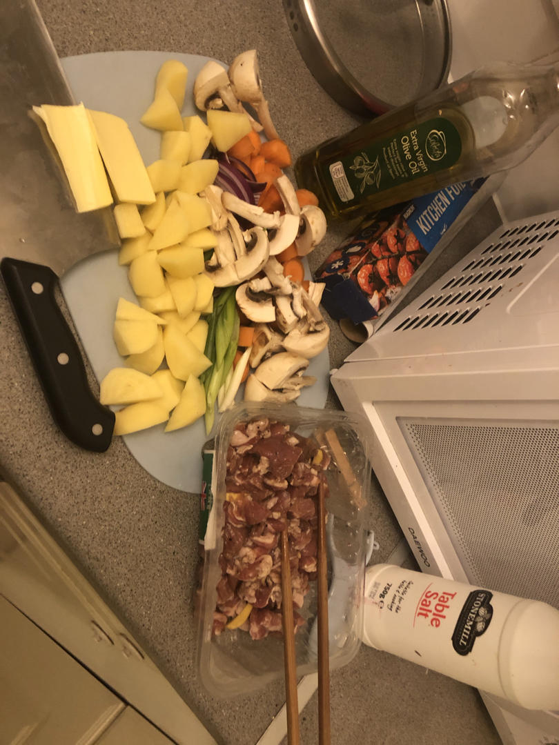喷香羊肉焖饭
