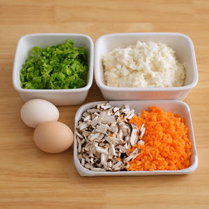 暖胃山药蔬菜粥的做法 步骤2