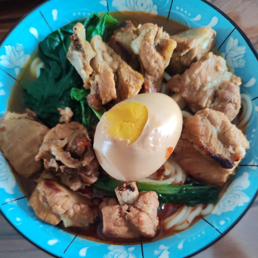 红烧排骨面