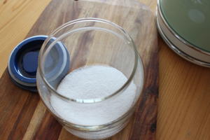 记录生活--DIY自制酸奶的做法 步骤2