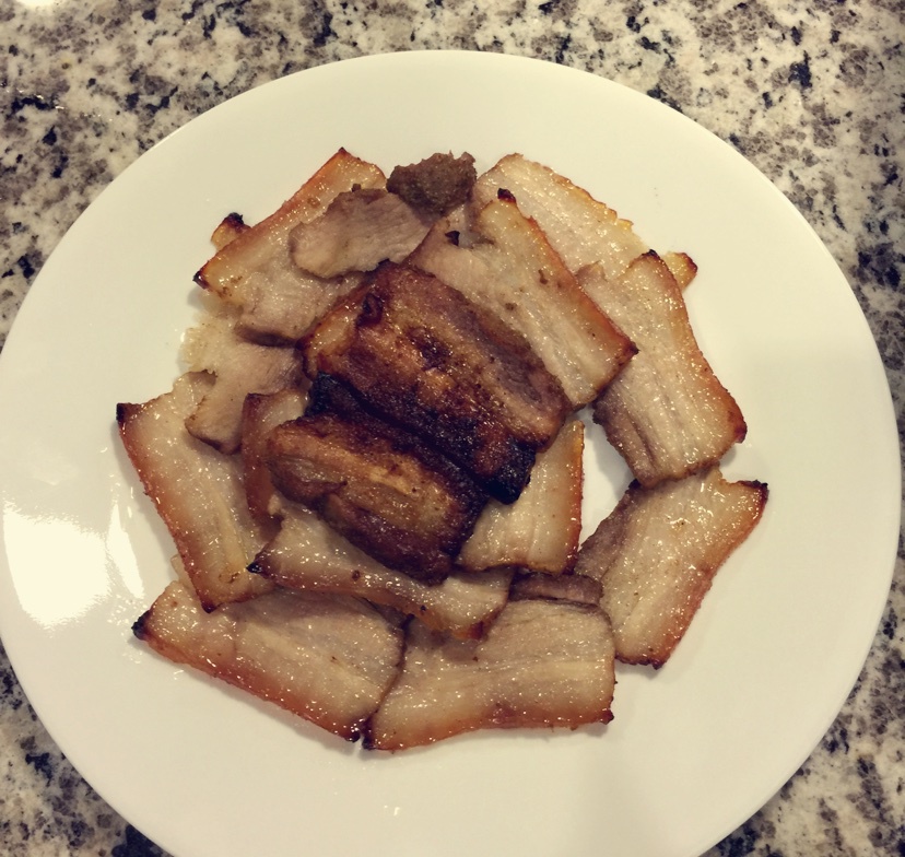 卡滋卡滋脆皮烧肉