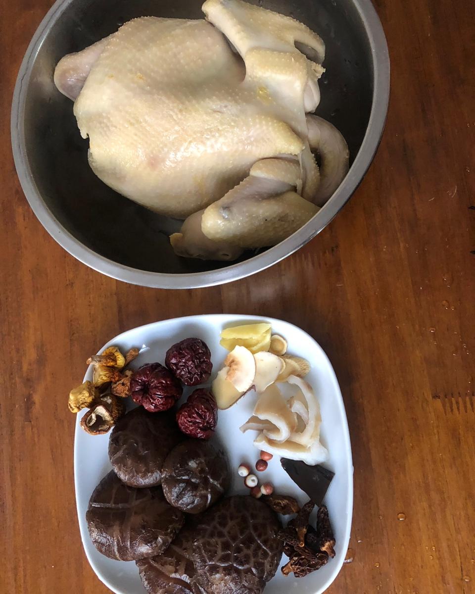煲靓汤 老母鸡汤