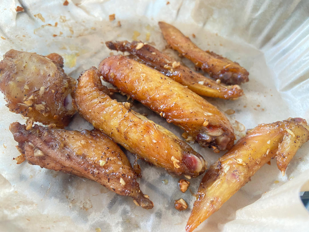 蒜香鸡翅，这才是鸡翅最好吃的做法