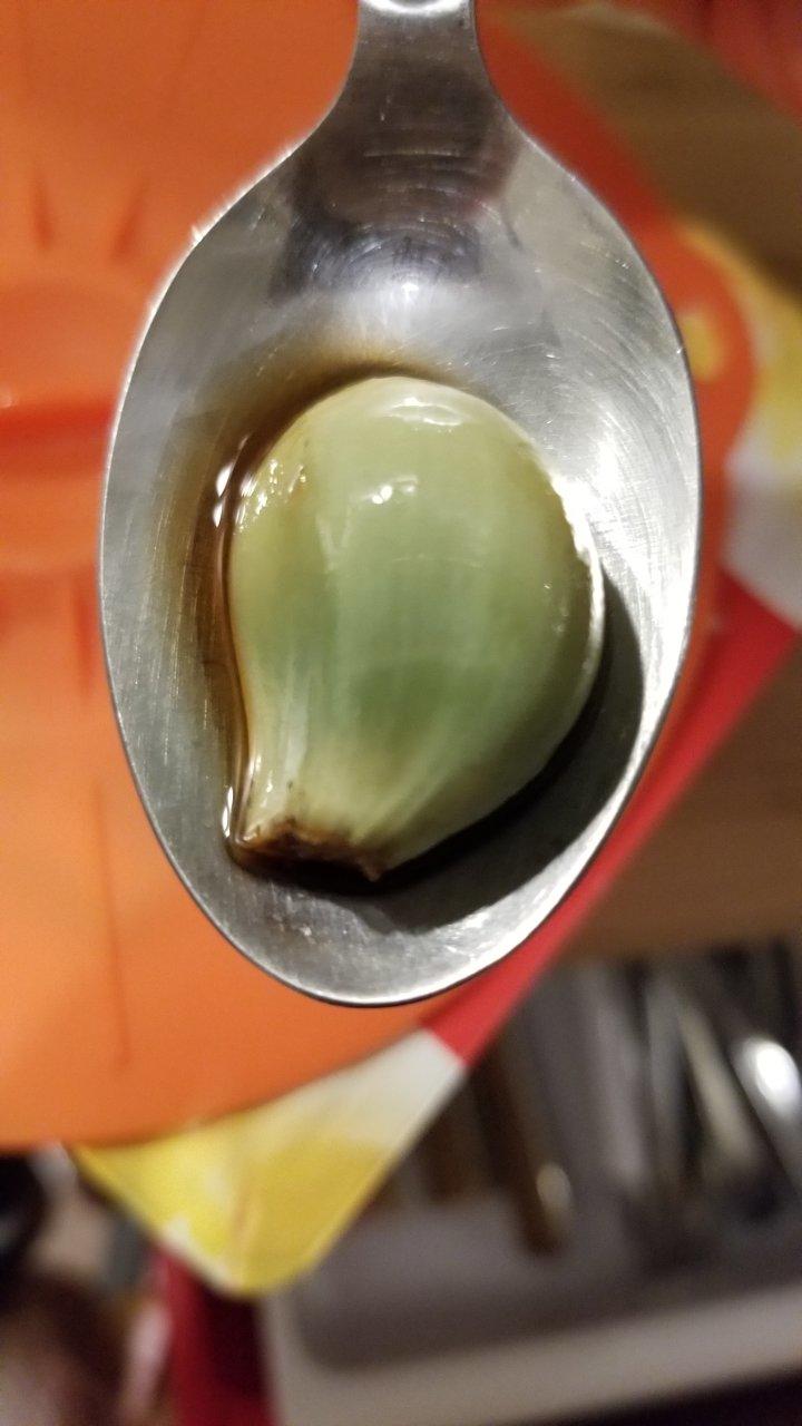 腊八蒜（陈醋腌蒜）