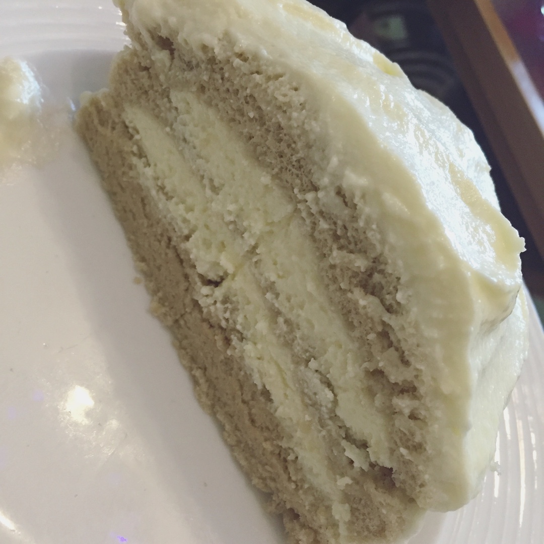 基础戚风（好记、适合奶油抹面、裱花的蛋糕体）