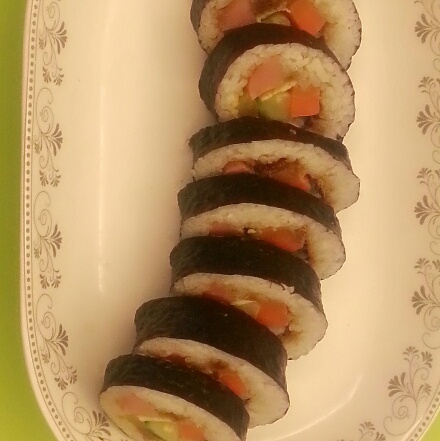 紫菜卷寿司