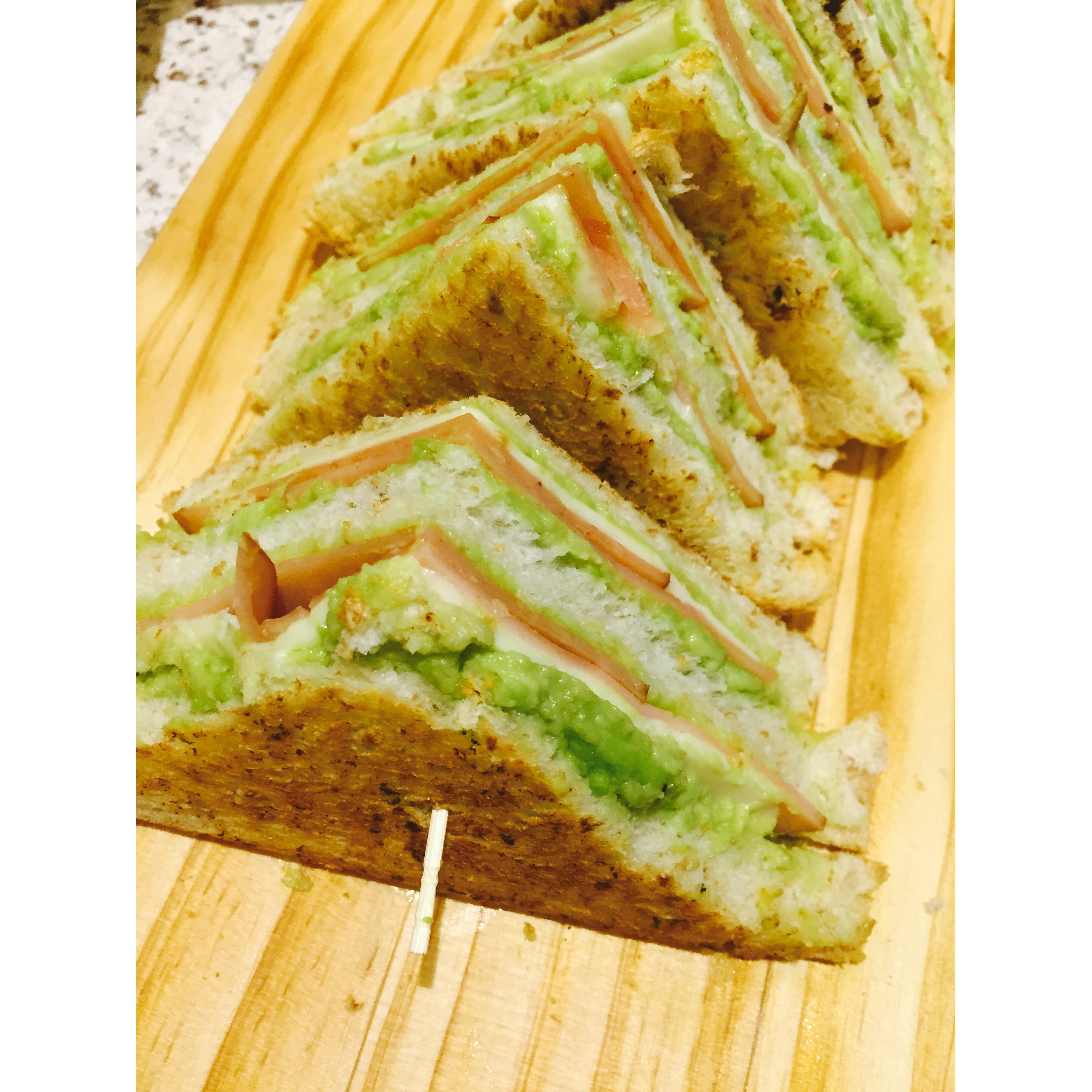 牛油果早餐三明治 Avocado Breakfast Toasted Sandwich