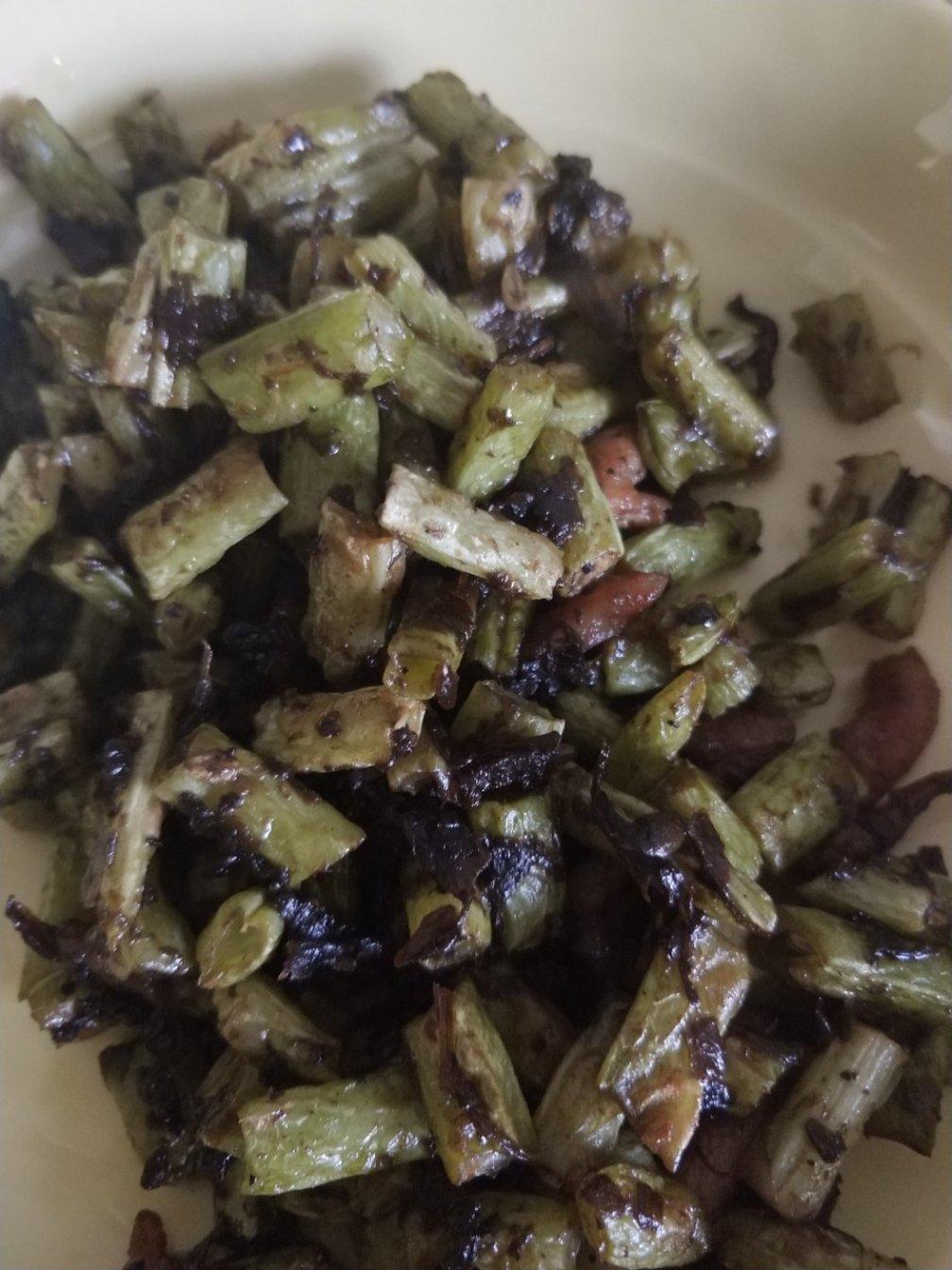 榄菜肉末四季豆