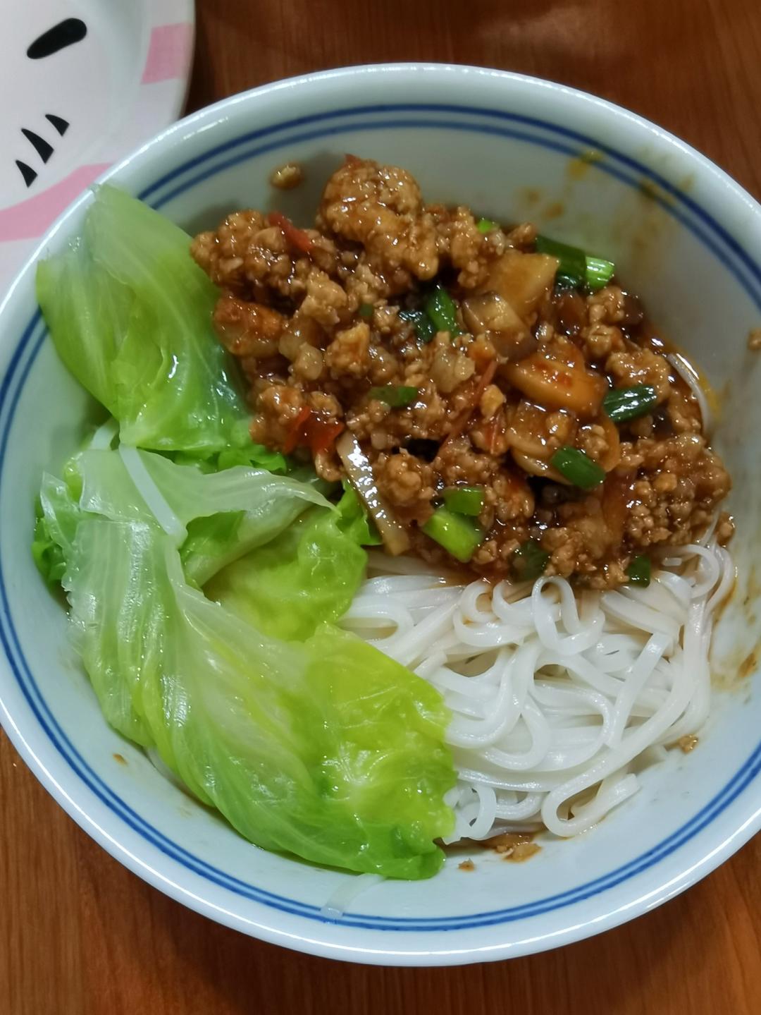 简单快手家常版炸酱面