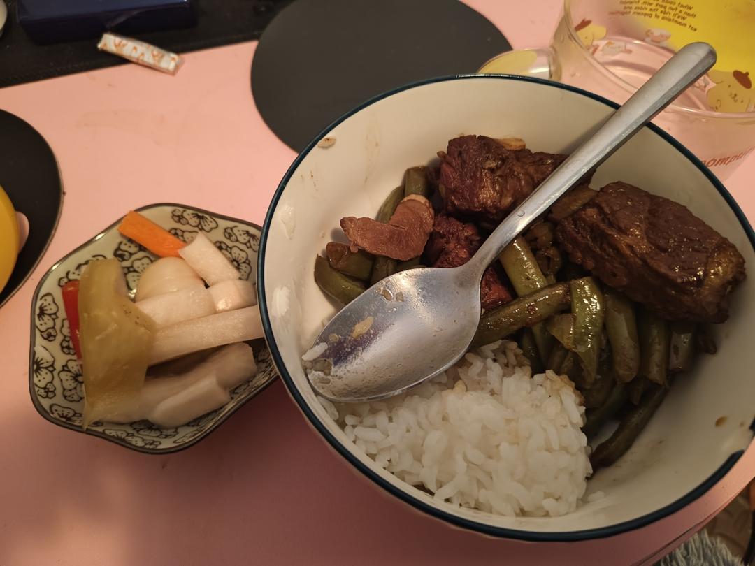 硬菜代表--排骨炖豆角土豆（豆角焖面胚子）