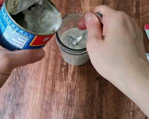 coconut yogurt椰子酸奶（不用酸奶机）的做法 步骤1