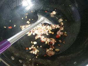 豆角肉沫炒饭的做法 步骤6