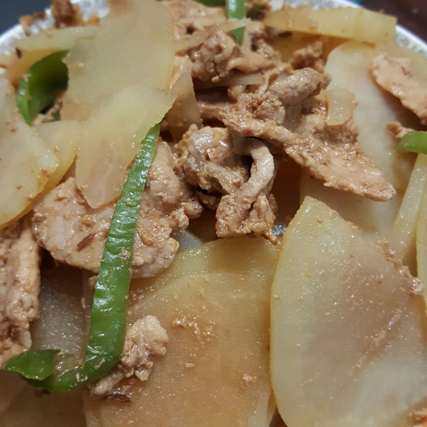 肉炒青椒土豆片