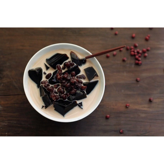 roryz做的红豆牛奶龟苓膏