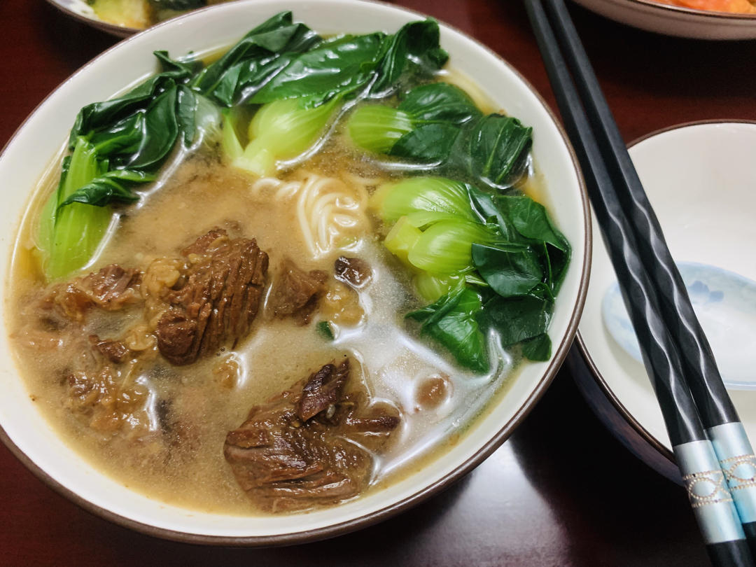过早—超好吃的红烧牛肉面（附超详细步骤）