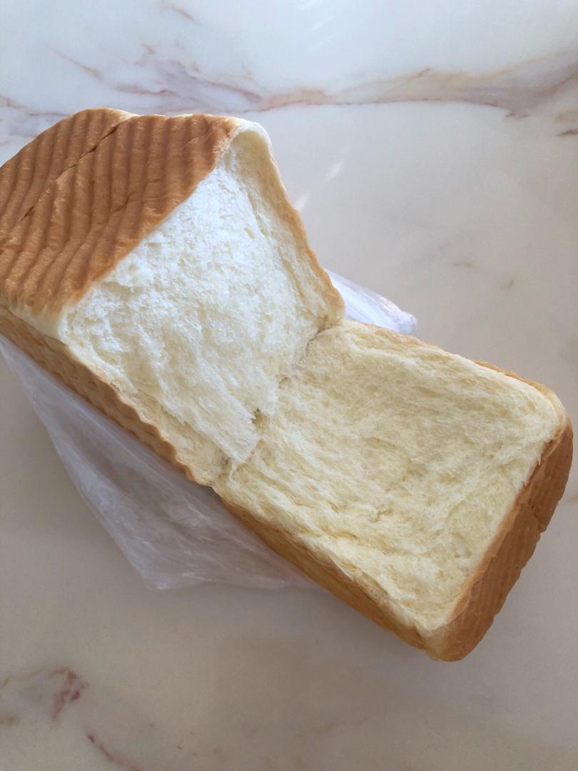 升级版奶香手撕吐司