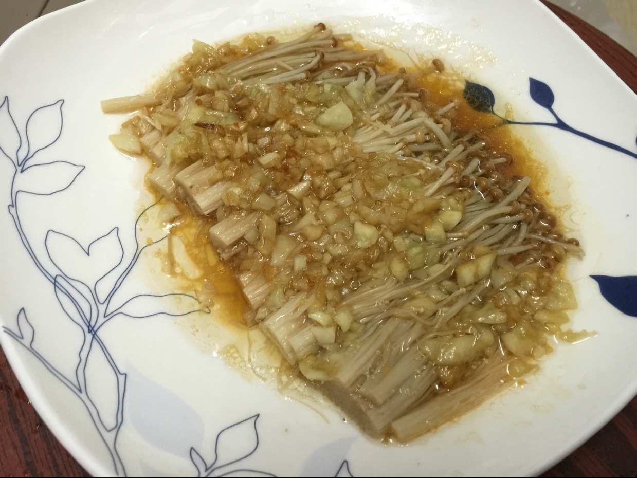 蒜蓉蒸金针菇