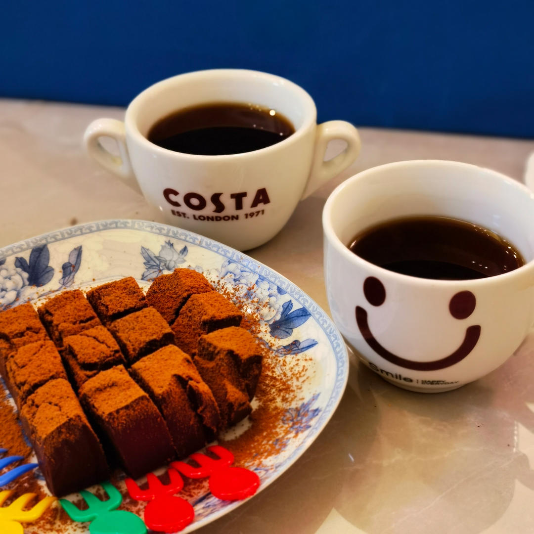 冰山熔岩巧克力|劣狐狐烘焙