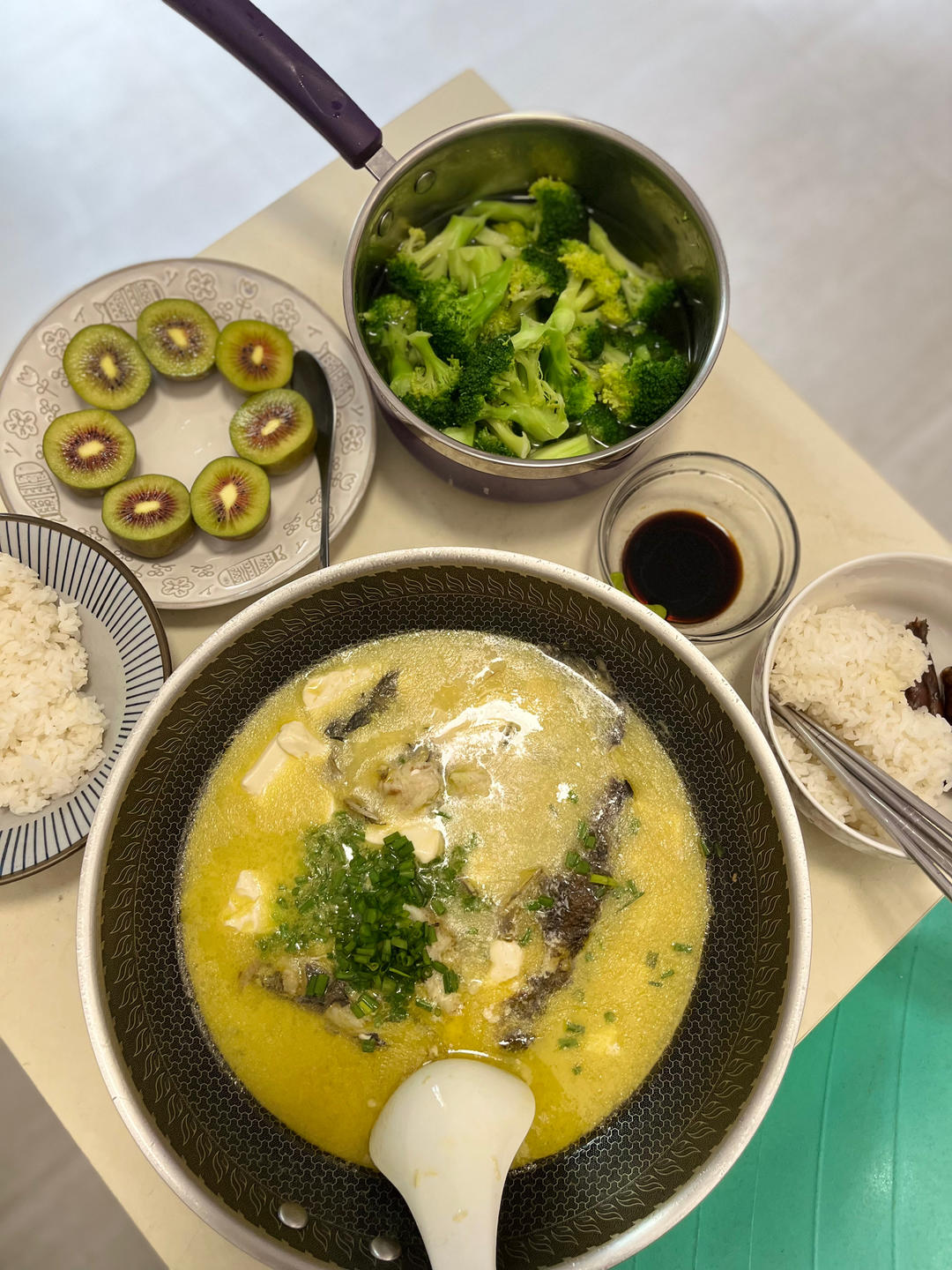 昂刺鱼豆腐汤（黄辣丁）