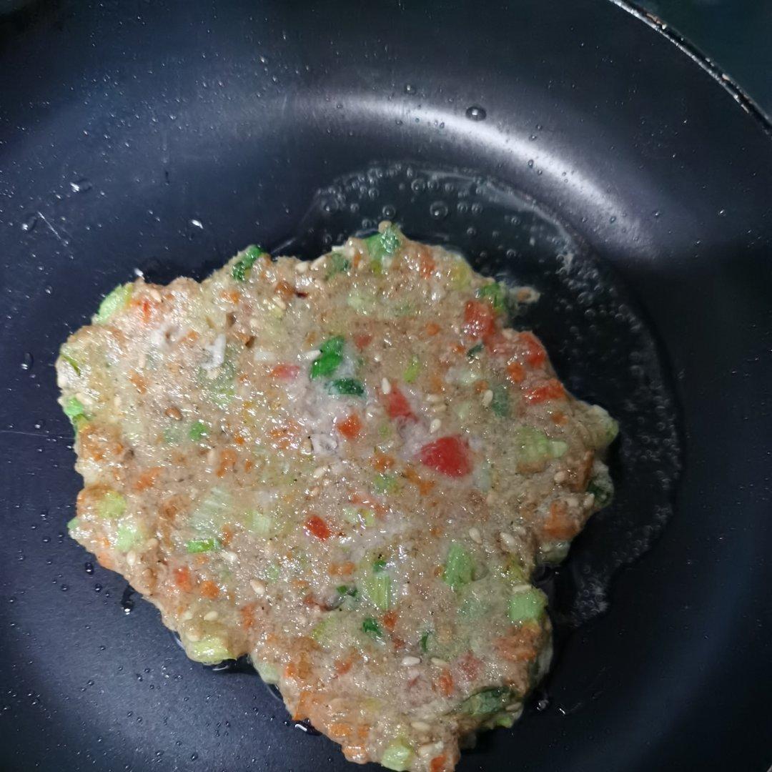 快手早餐一一香煎豆渣饼