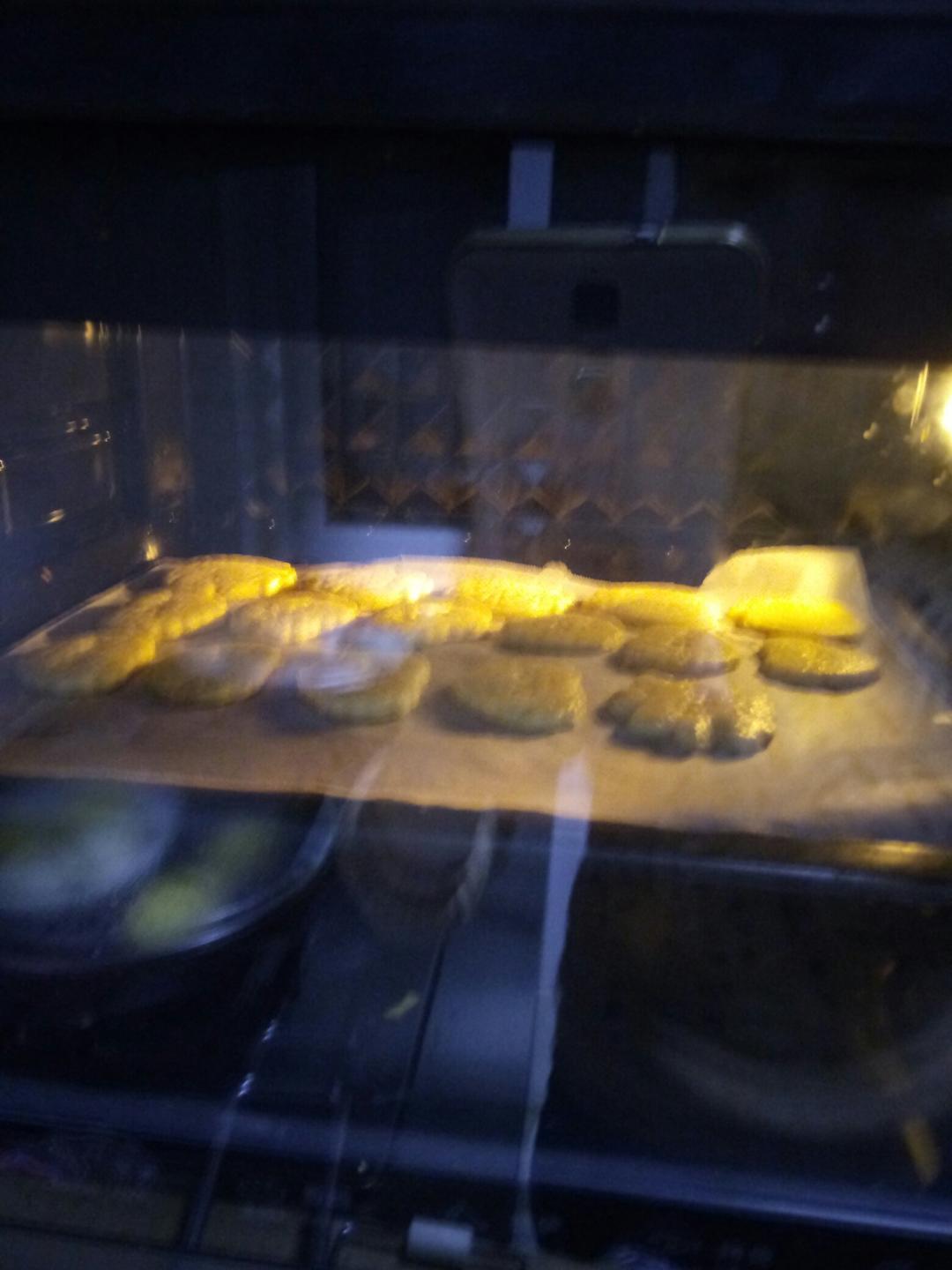 奶香动物饼干
