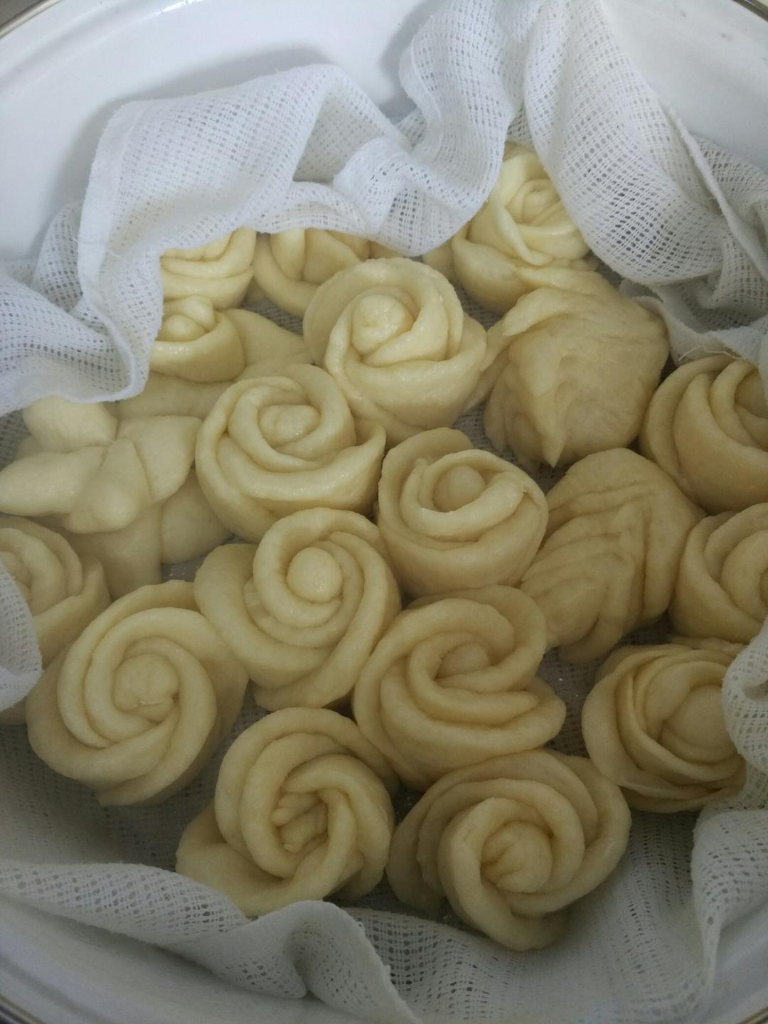 胡萝卜玫瑰馒头