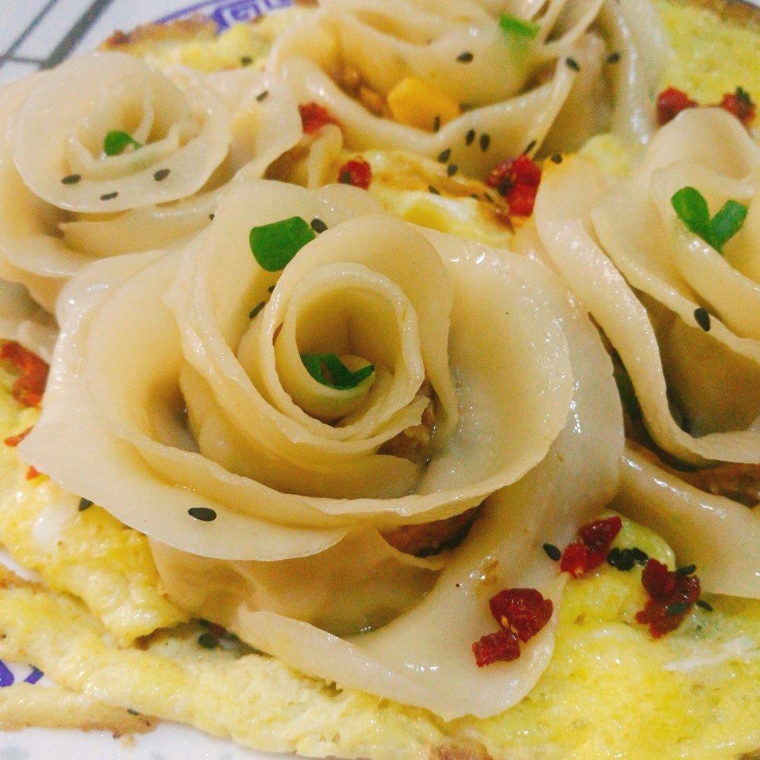 玫瑰花抱蛋煎饺