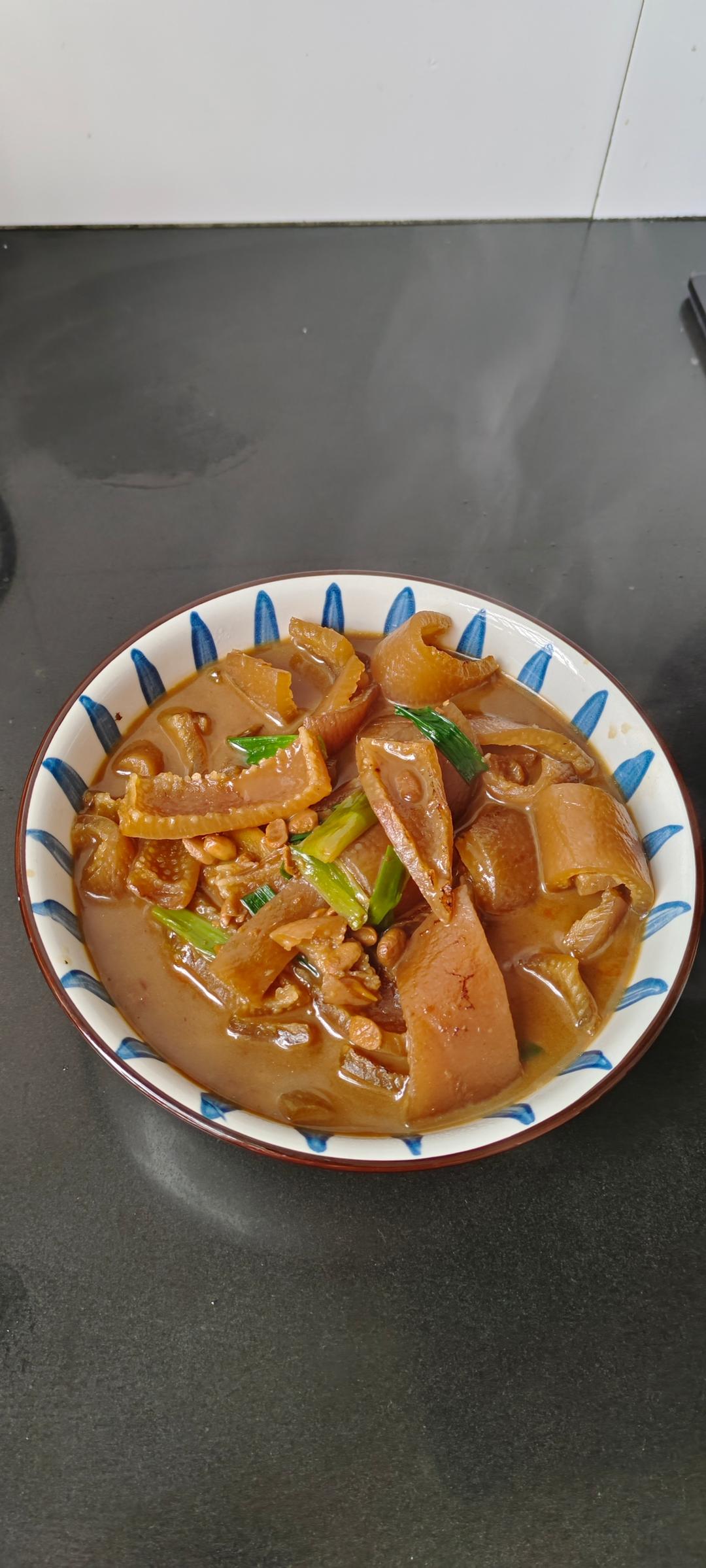 猪皮这样做比皇后猪蹄还好吃😋
