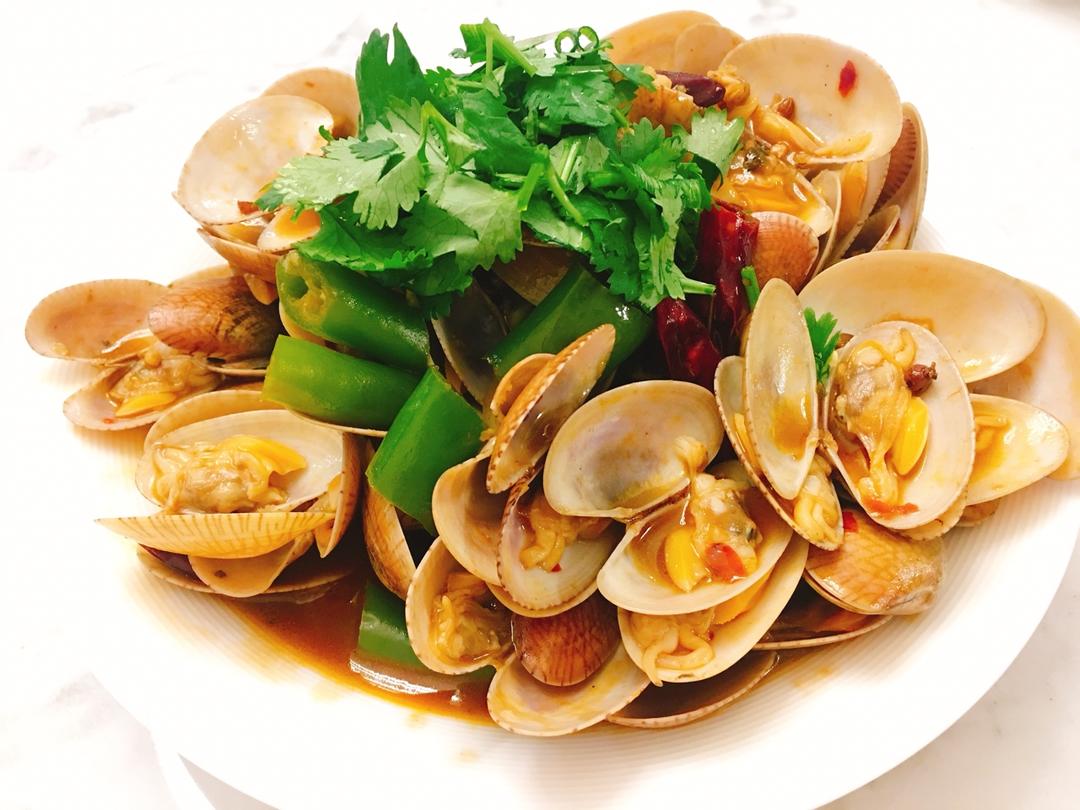 大花葱葱做的辣炒花甲