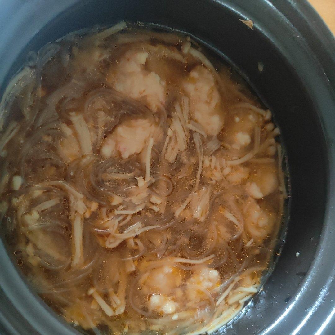 蒜蓉虾滑粉丝煲