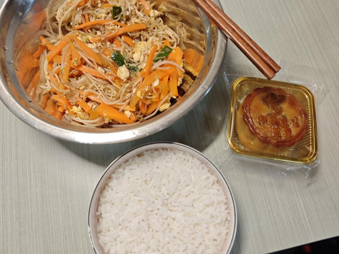 素炒豆芽菜