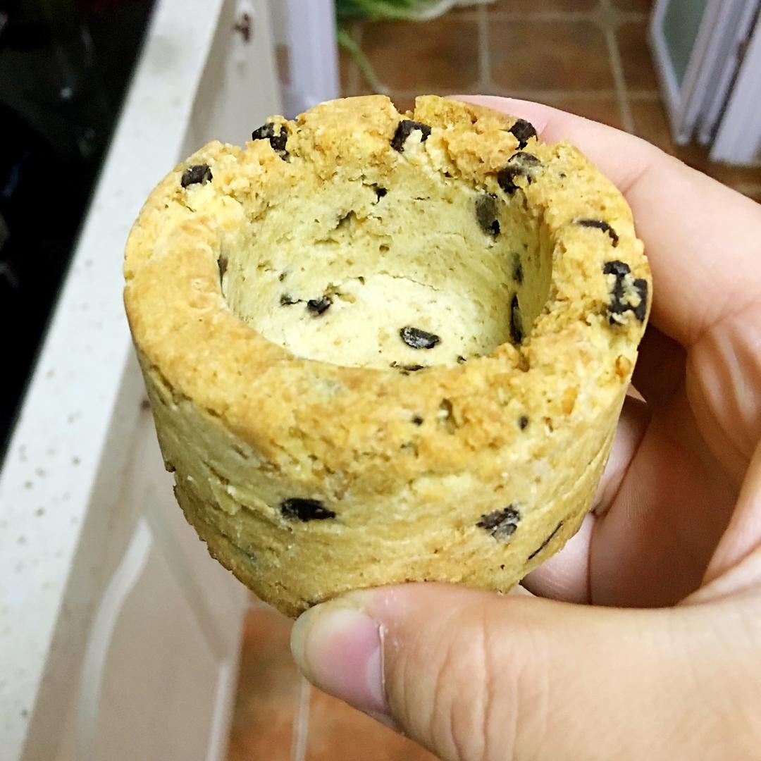 【视频食谱】巧克力燕麦曲奇杯