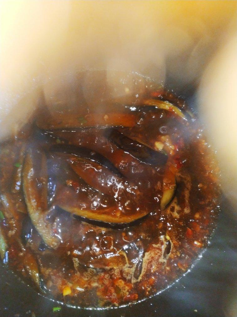 开胃下饭菜！巨简单的家常鱼香茄子煲