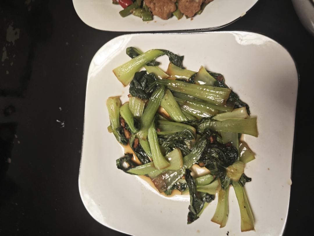 素炒小油菜
