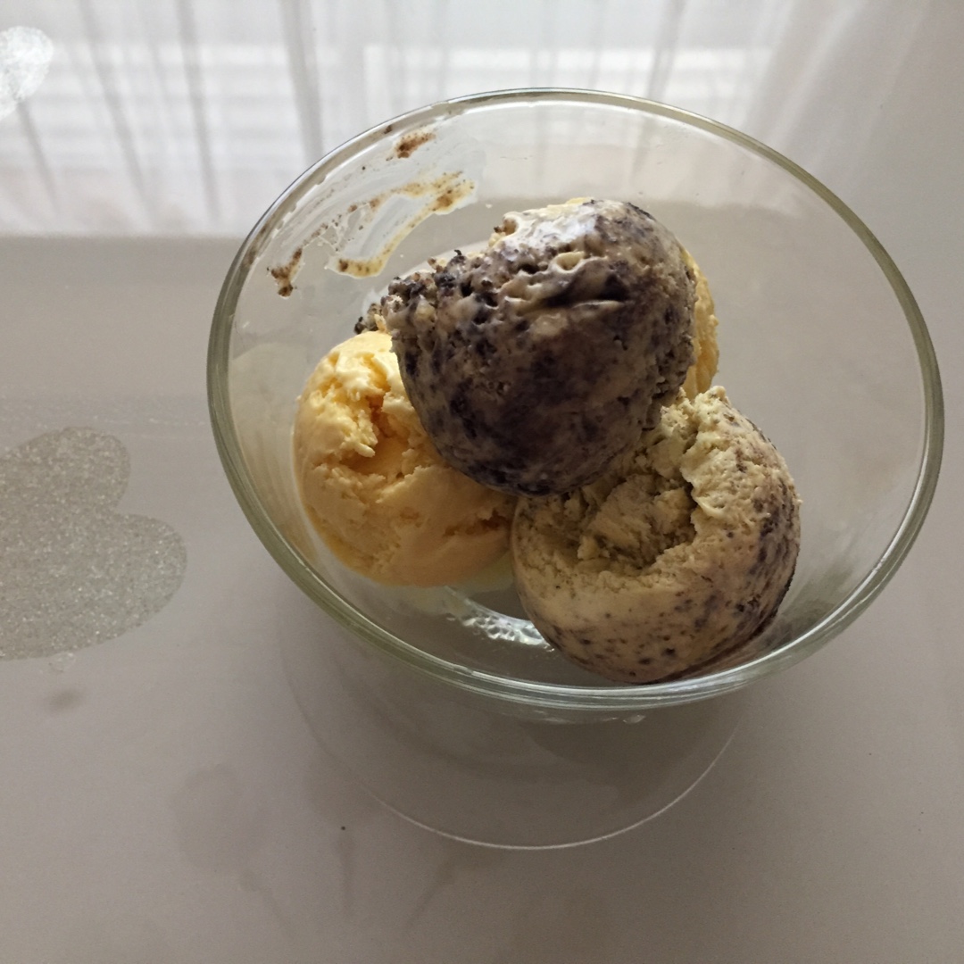 朗姆黑加仑冰淇淋 Rum Raisin Ice cream