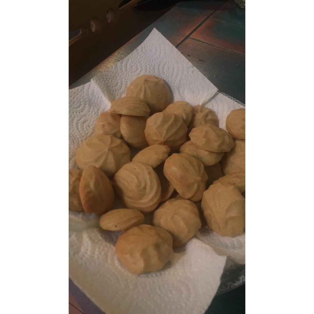 酥脆蛋香小饼干
