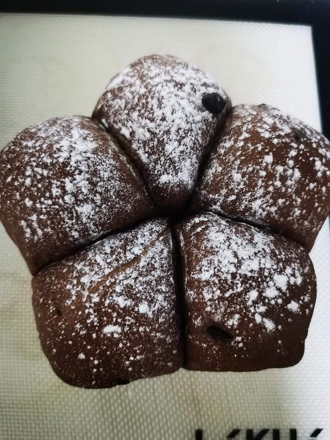 双重巧克力爆浆小餐包