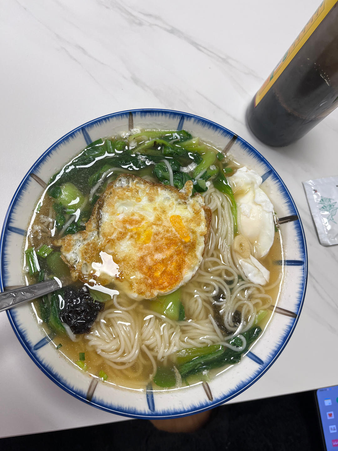 感冒了就超级想吃的酸汤面